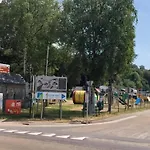 Nyaraló Les Hirondelle For 8 Persons *