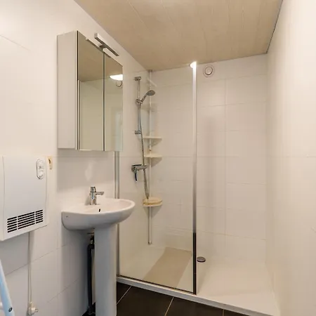 Vakantiehuis Les Hirondelle For 8 Persons Bièvre
