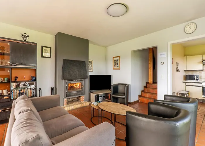 Hébergement de vacances Les Hirondelle For 8 Persons Bièvre