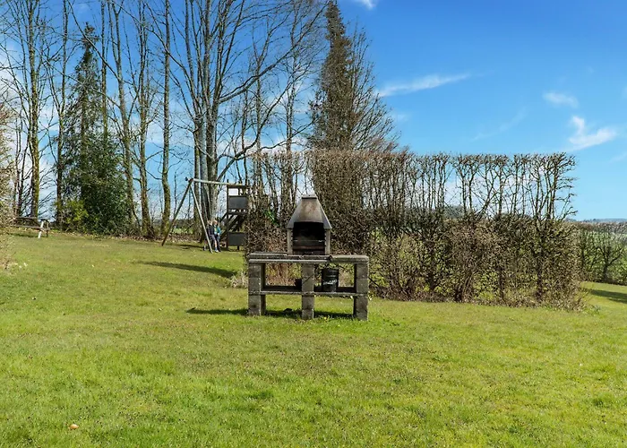 Holiday home Les Hirondelle For 8 Persons Bievre