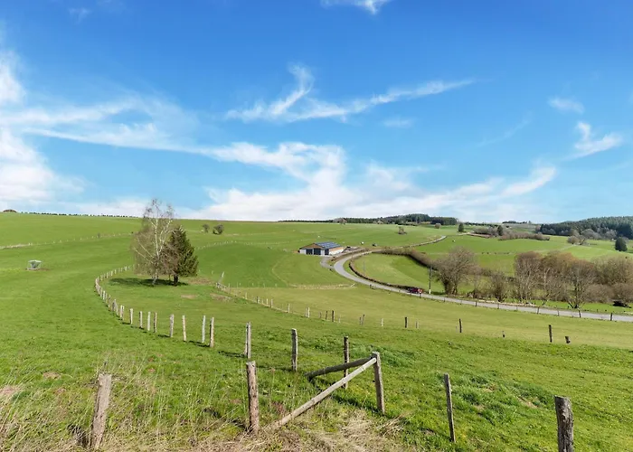 Les Hirondelle For 8 Persons Hébergement de vacances